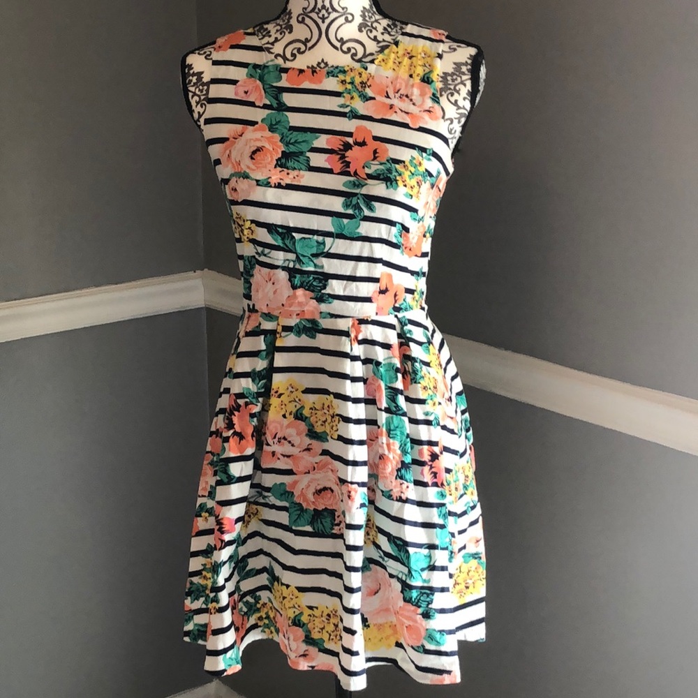 rue 21 Summer Dress